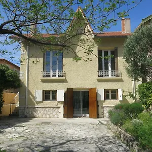 Villa Maison Avec Jardin Sur Colline, Marseille